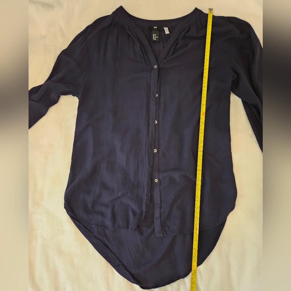H&M Elegant Navy Women's Top. Size 2 But Fits S/M. - Picture 7 of 8